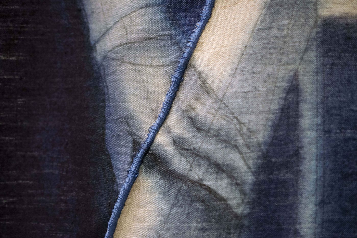 The Robert Browne (interior view, detail), 2022. Fabric dye, charcoal, thread, linen, and steel; 78 x 96 x 168 in., painting dimensions 48 x 420 in. Photo courtesy the artist.